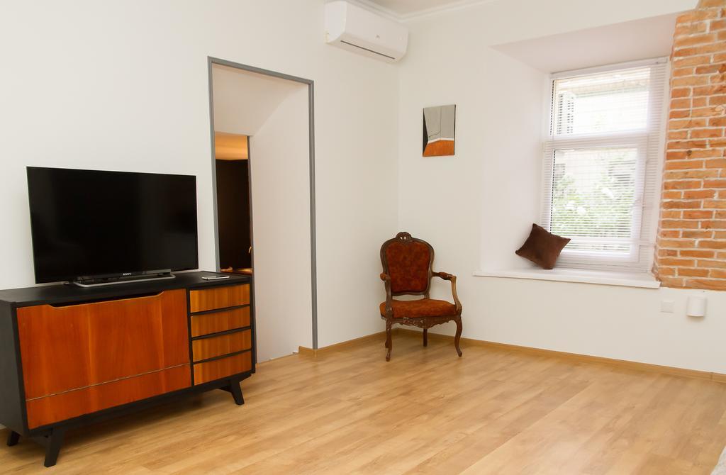 Apartment In The Center Of Odessa Eksteriør billede